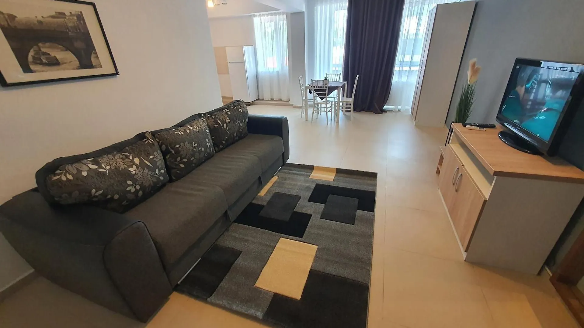 Green Apartment 부쿠레슈티