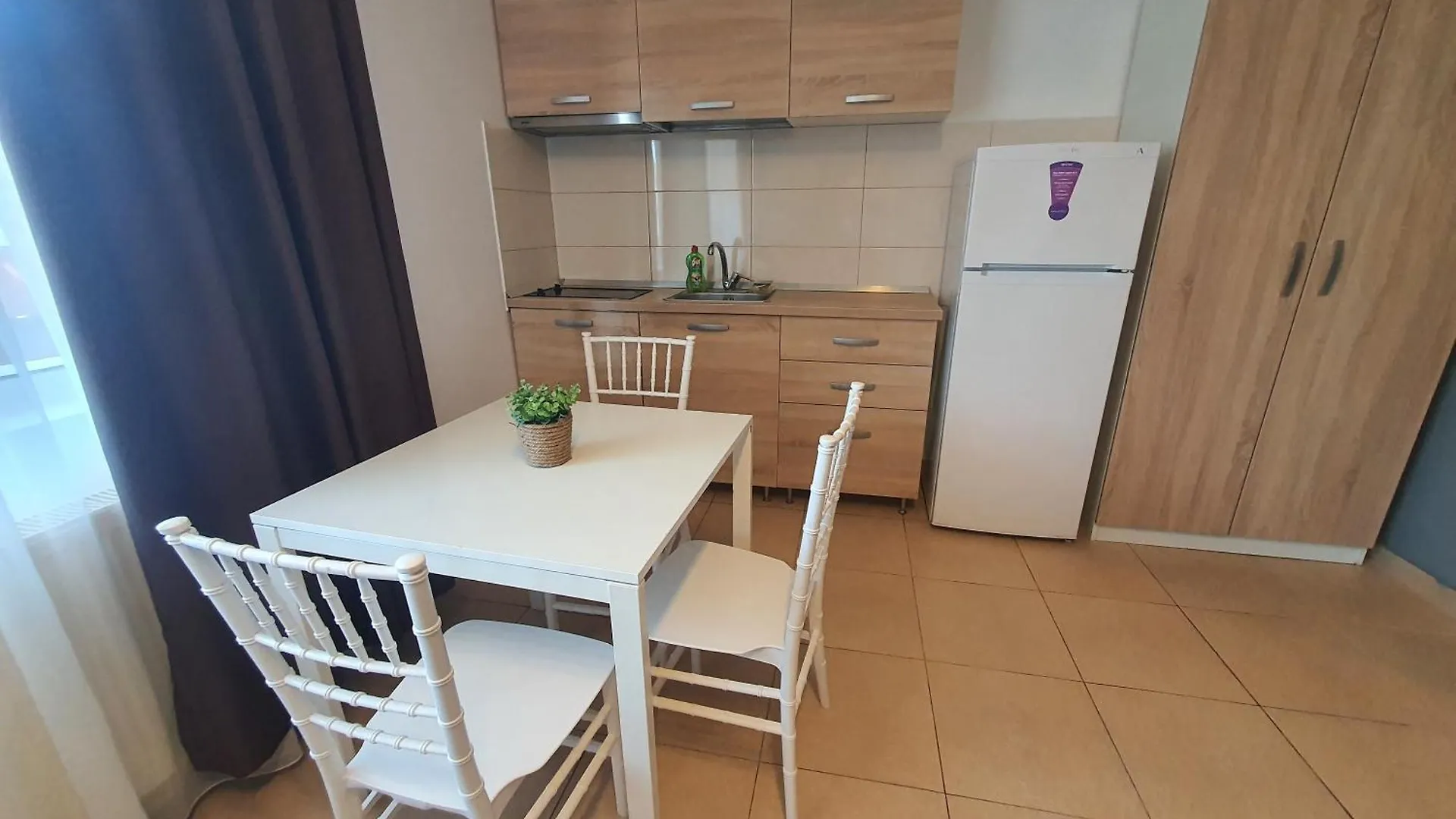 Green Apartment Bucharest Romania